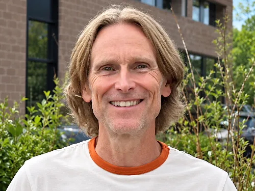 Mark M.