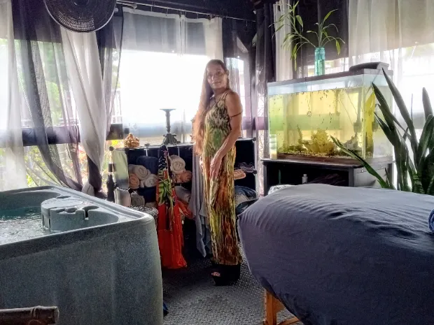 Jacuzzi and Magic hands