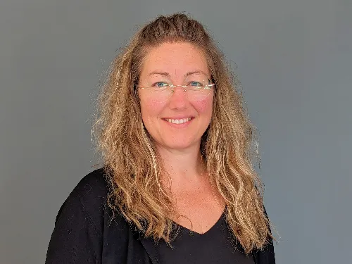 Jocelyn W.