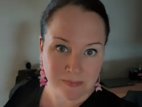 Erin B.