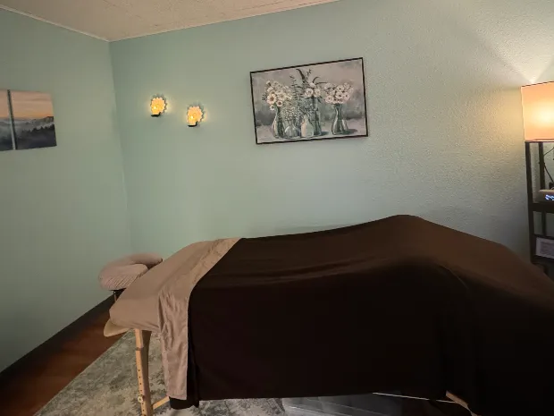 Divine Bodyworks & Massage