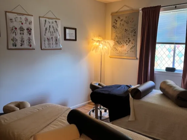 Native Hands Massage Therapy