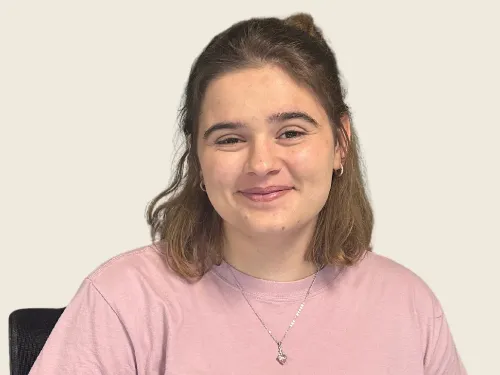Ella B.