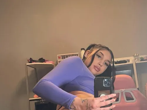 Queen  C.