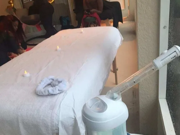 Bonnie the massage therapist worker 
