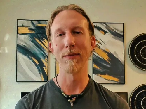 Krischen L.