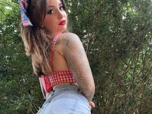 Mira  C.