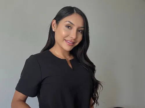 Sandra T.