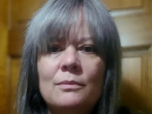Lisa L.