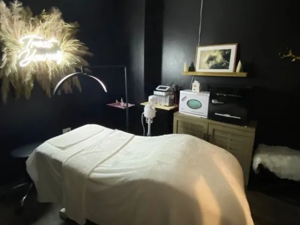 Moment of peace and massage 