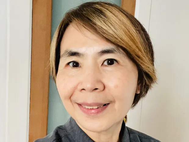 Beat The Knots by Iris