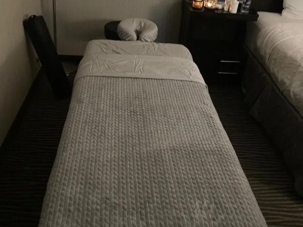 Moments of peace and massage 