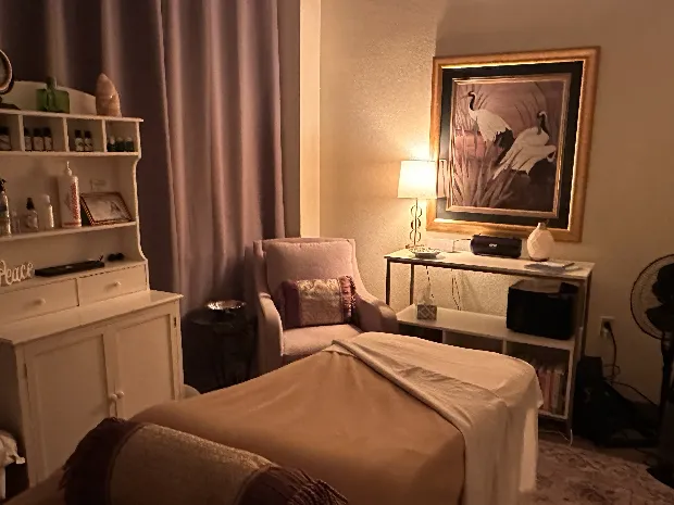 Massage by Natalie Ingley