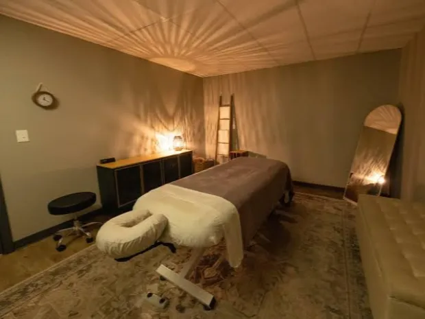 Nails massage therapy 