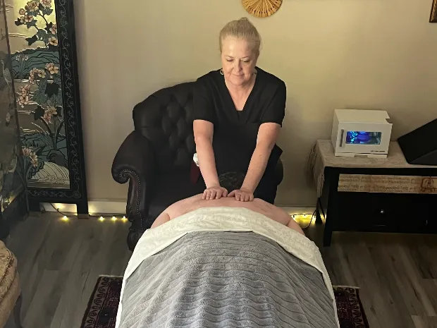 Kneaded Touch Massage