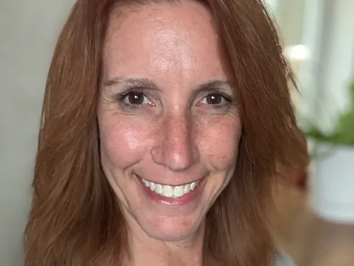 Sara H.