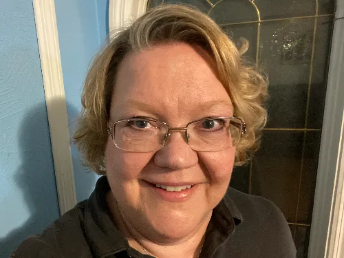 Lisa W.