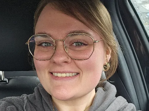 Kaitlyn G.