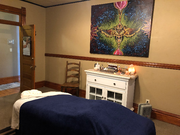 Book A Massage With Dancing Flower Massage Grand Junction Co 81501