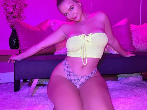 Melissa nuru massage