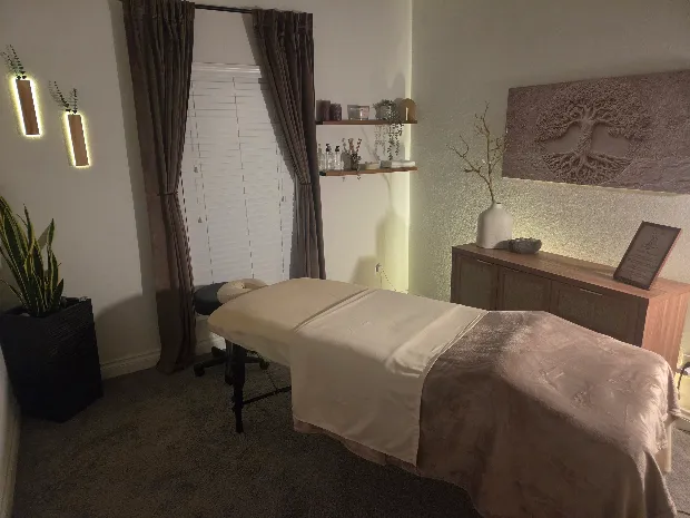 UPLIFT MASSAGE