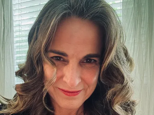 Jennifer D.