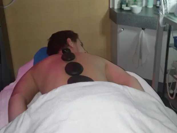 Nuru massage therapist 