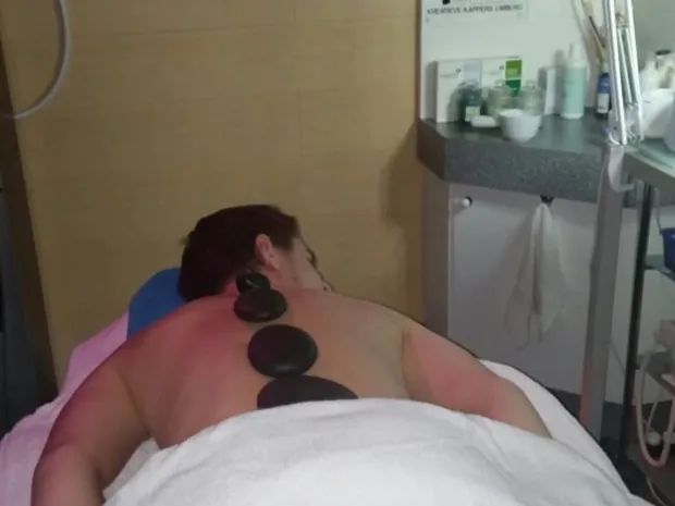 Nuru massage therapist 