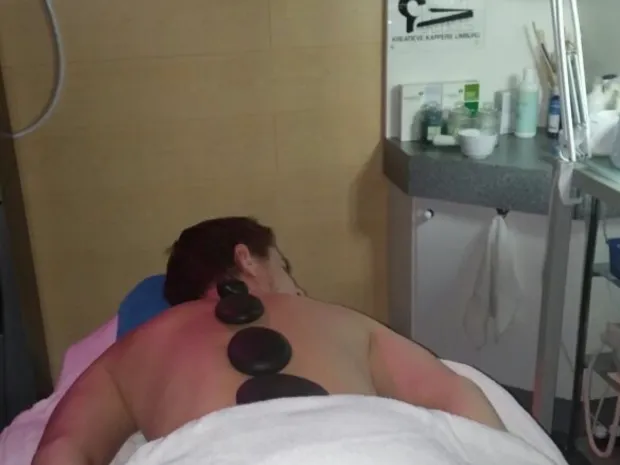 Nuru massage therapist 
