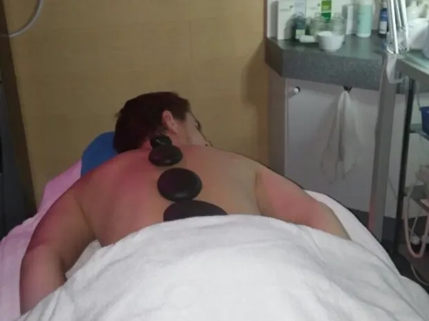 Nuru massage therapist 