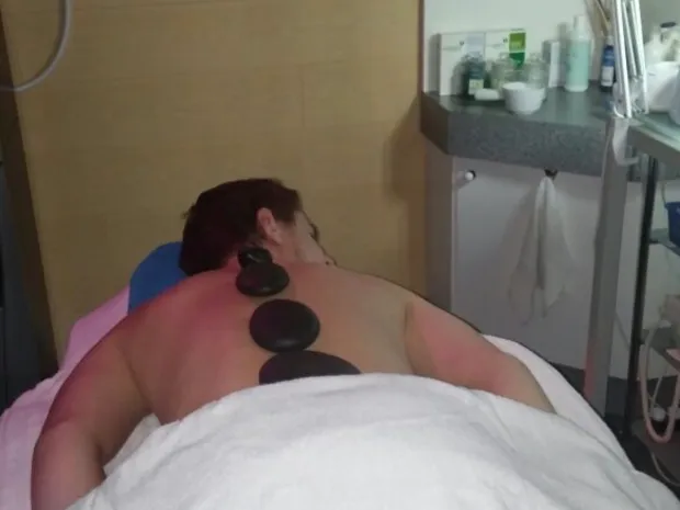 Nuru massage therapist 