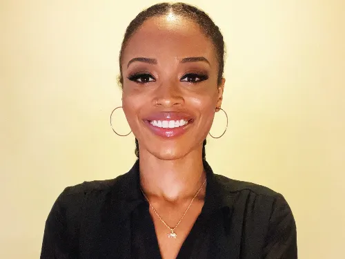 Jazmine S.