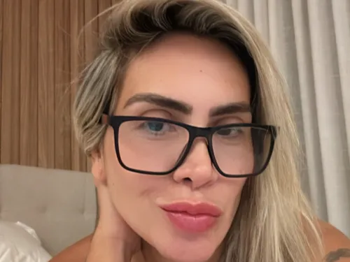 Linda B.
