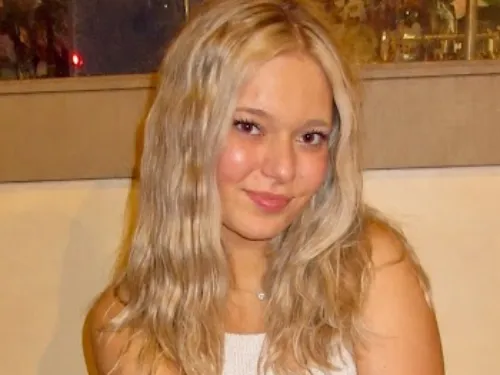 Alissa R.