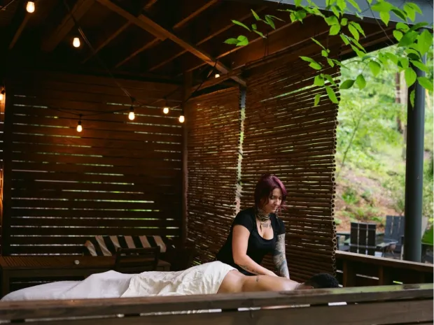 La Loba Massage and Bodywork