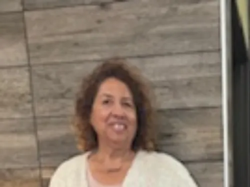 Laura S.