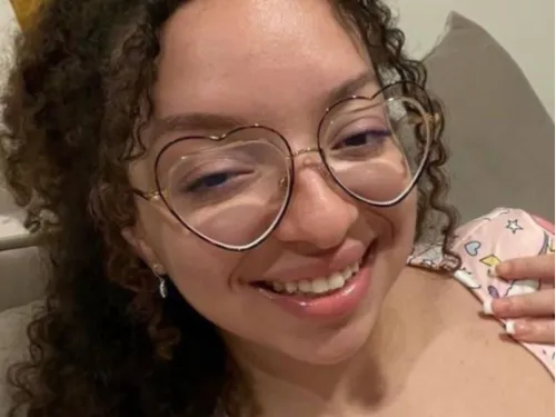 Jonelle H.