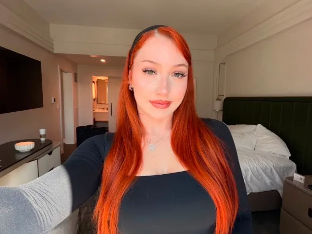 Nuru massage therapist 