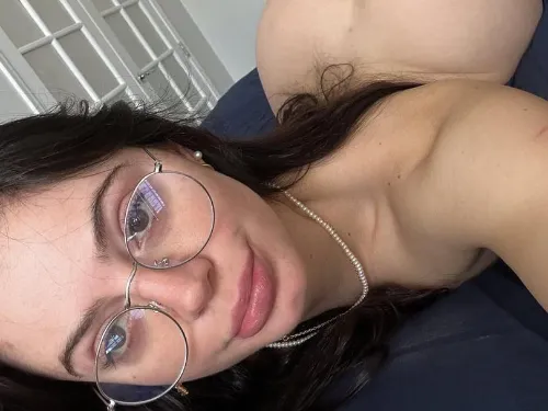 Bella M.