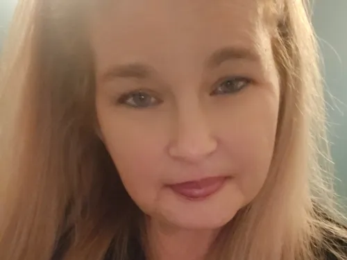 Lisa F.