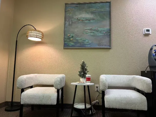 Elaine Massage Studio - Serene Flow