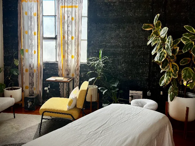 Kyra Mirante Massage and Movement