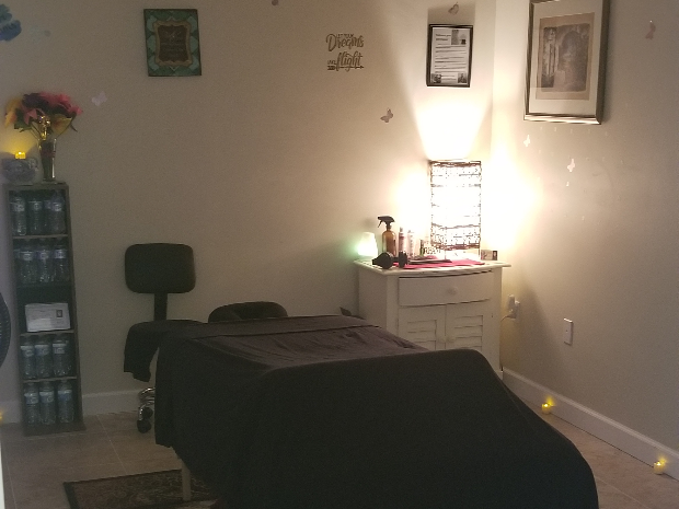 Book a massage with AM'Unique Spa LLC | Surfside Beach SC 29575