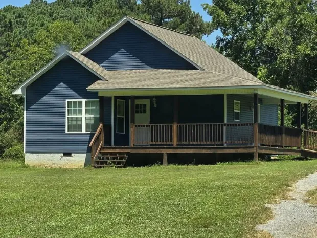 Massage Therapy By: Emily