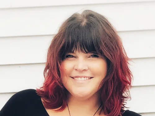 Amanda W.