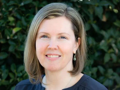 Teri V.