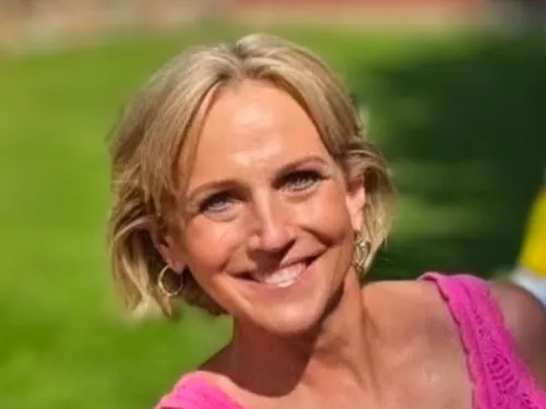 Kelly P.