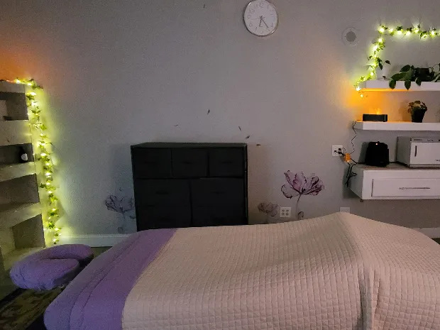 Lu Lavender Massage - Colorado Springs