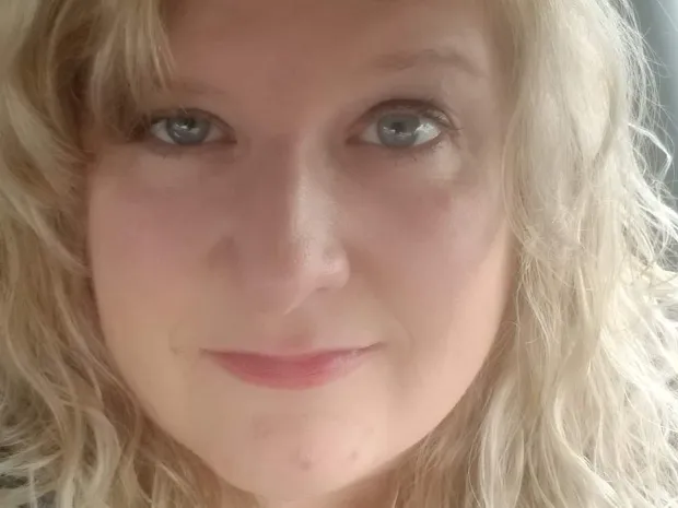 Elizabeth Erter, LMT 