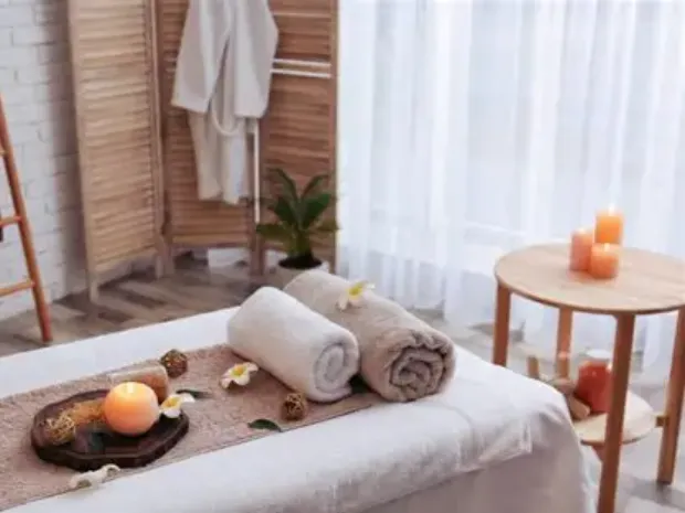 Mobile Massage Therapy by Heather Dixon 